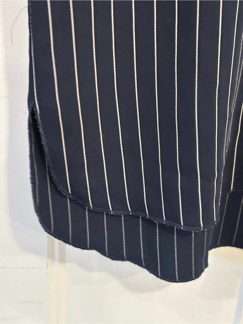 BABATON Striped Button Down in Blue & White . Medium size - Picture 6 of 6
